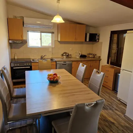 Apartman Ivan Appartamento